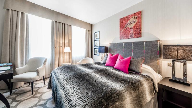 Hotel Grand Palace - Small Luxury Of The World 5*