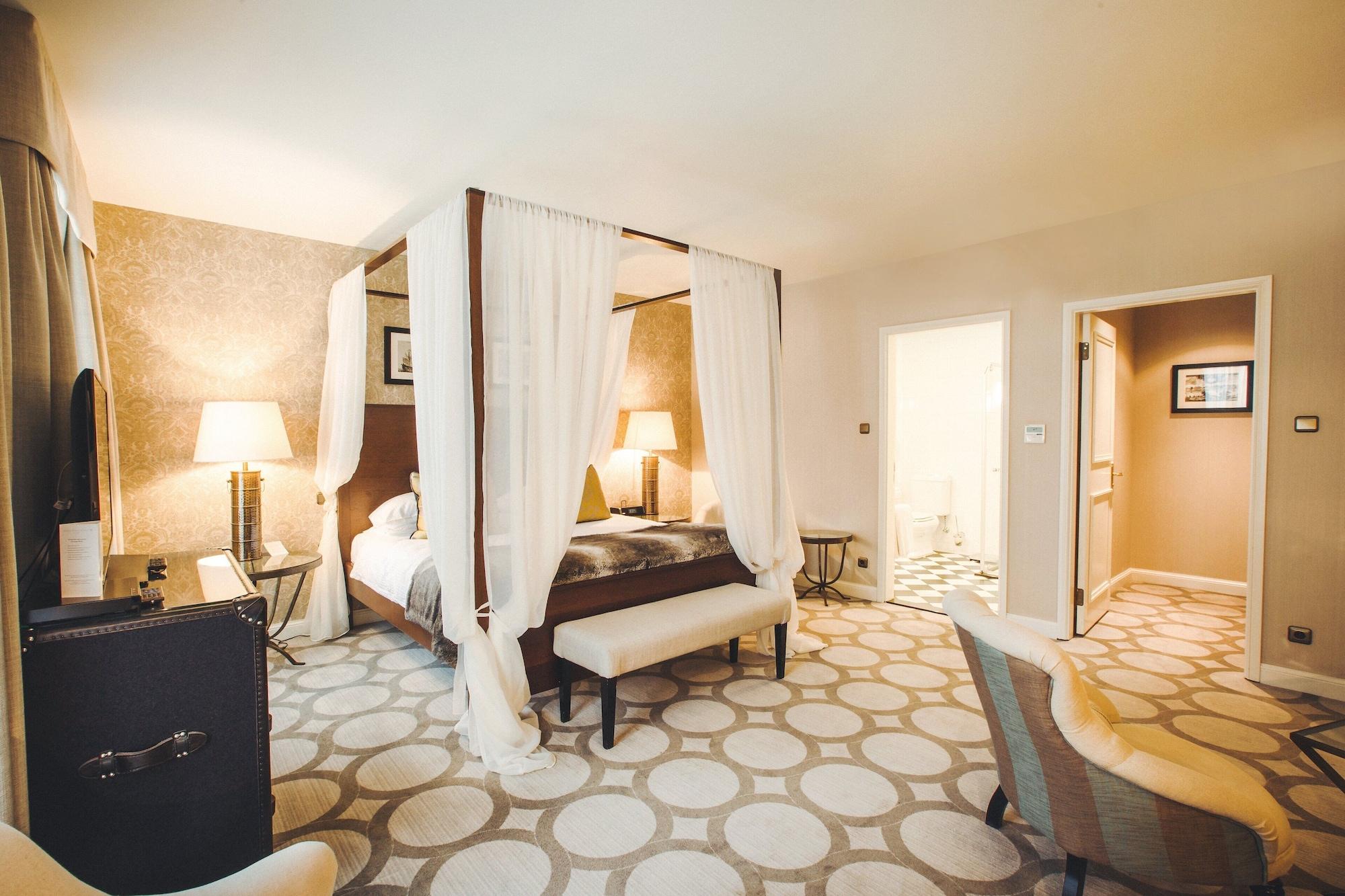 Hotel Grand Palace - Small Luxury Of The World Ryga