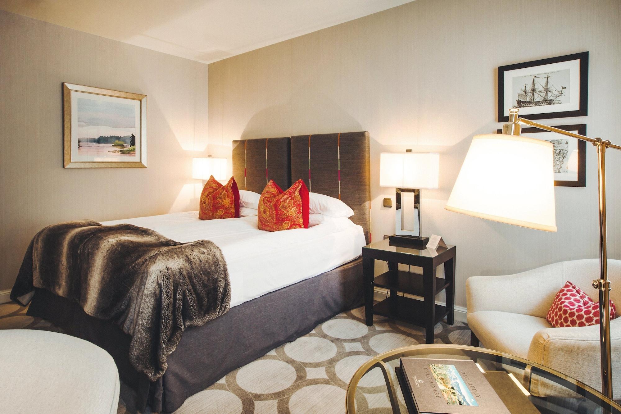 Отель Grand Palace - Small Luxury Of The World 5*