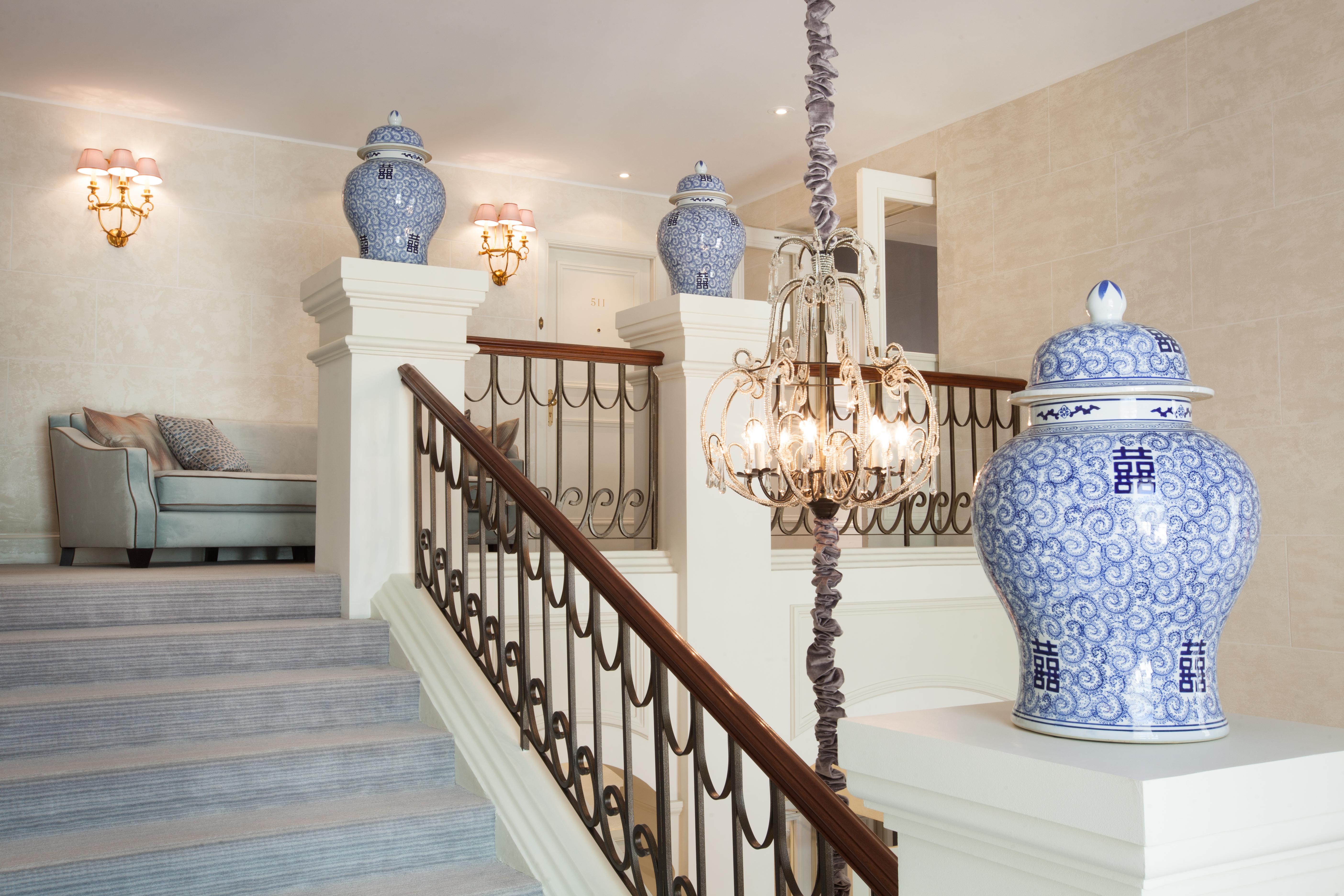 Grand Palace - Small Luxury Of The World Отель Рига
